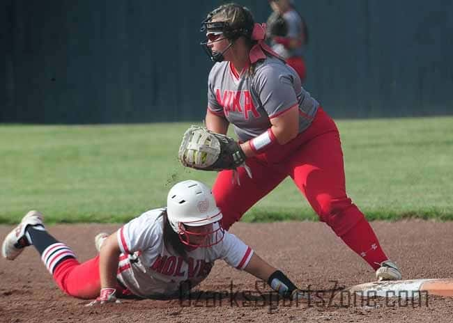 17358607.jpg: ReedsSpring_Nixa_softball_photos by Don Jones_64