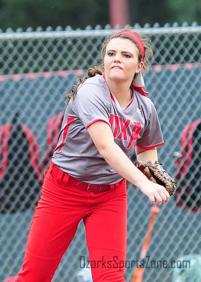 17358600.jpg: ReedsSpring_Nixa_softball_photos by Don Jones_58