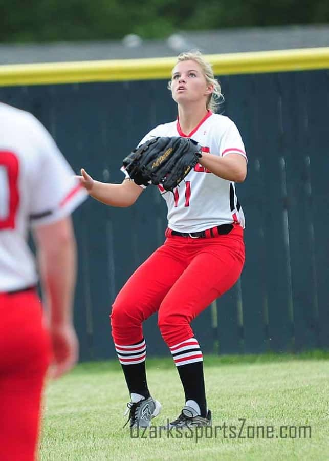 17358596.jpg: ReedsSpring_Nixa_softball_photos by Don Jones_52