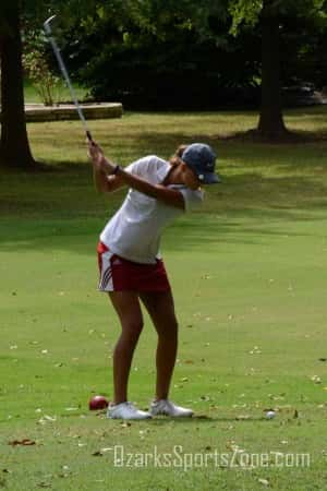 17381954.jpg: Ozarks Invitational Golf - Photos by Shelley Ebbrecht_18