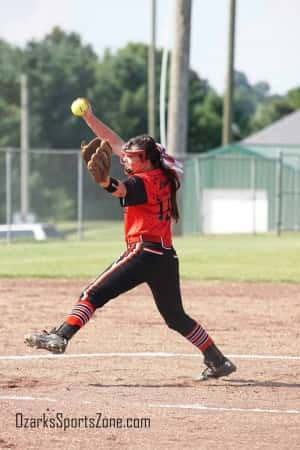 17341793.jpg: Ava Softball Jamboree - Photos by Dana Dry_23