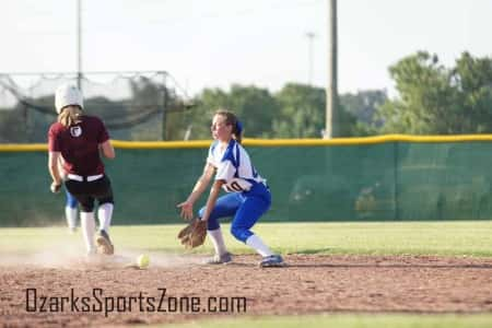 17341786.jpg: Ava Softball Jamboree - Photos by Dana Dry_17