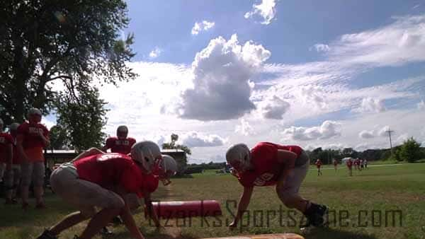 17339477.jpg: Miller Football Practice_2