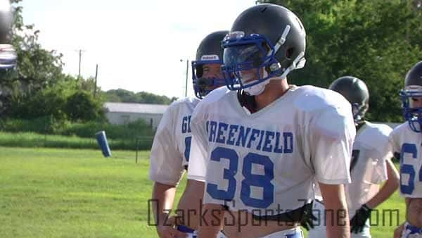 17339445.jpg: Greenfield Football Practice_11