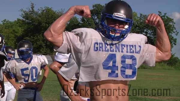 17339442.jpg: Greenfield Football Practice_10