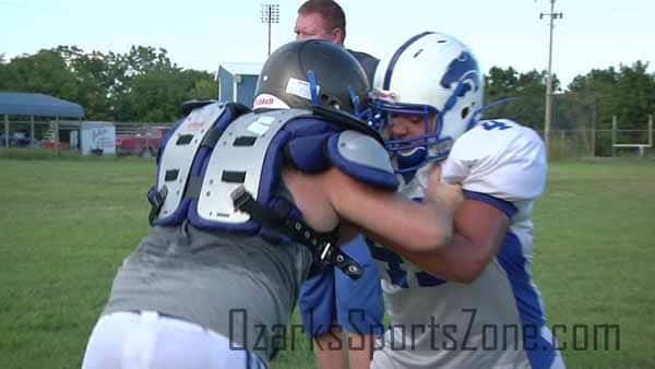 17339438.jpg: Greenfield Football Practice_6