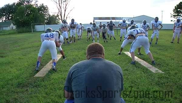 17339436.jpg: Greenfield Football Practice_5