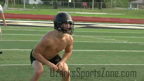 17334620.jpg: Lebanon Football Practice_9