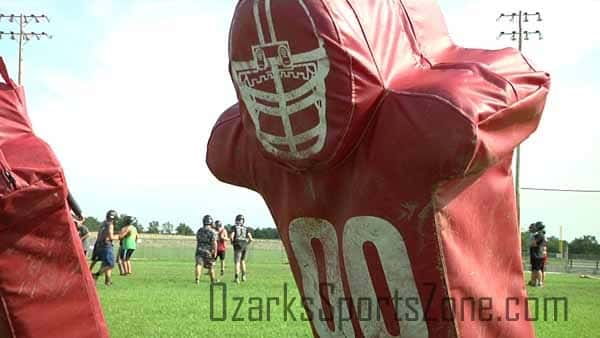 17333645.jpg: Skyline Football Practice_9