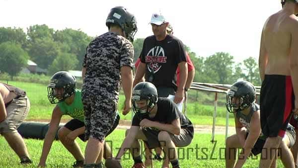 17333643.jpg: Skyline Football Practice_3