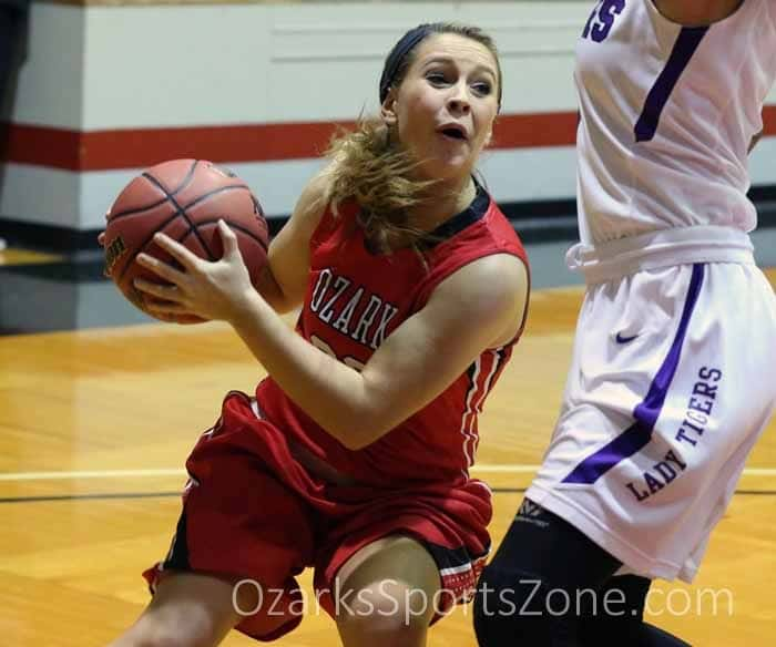 17324397.jpg: Pictures: Best of 2015-16 Ozark Tigers_78