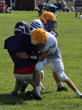 17322574.jpg: Evangel Team Football Camp - Photos by Kai Raymer_189