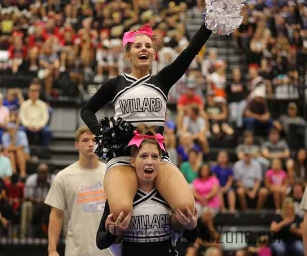 17319227.jpg: Willard Cheer - Photo by Justin Sampson_17