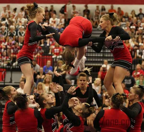 17319206.jpg: Branson Cheerleading - Photo by Justin Sampson_29