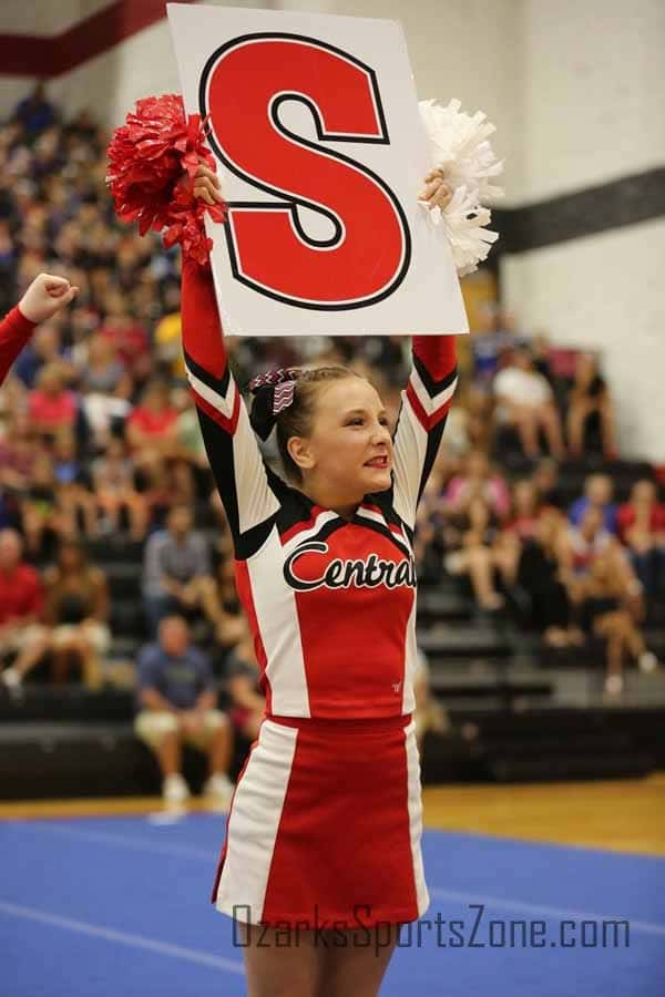 17319170.jpg: Central Cheer - Photo by Justin Sampson_23