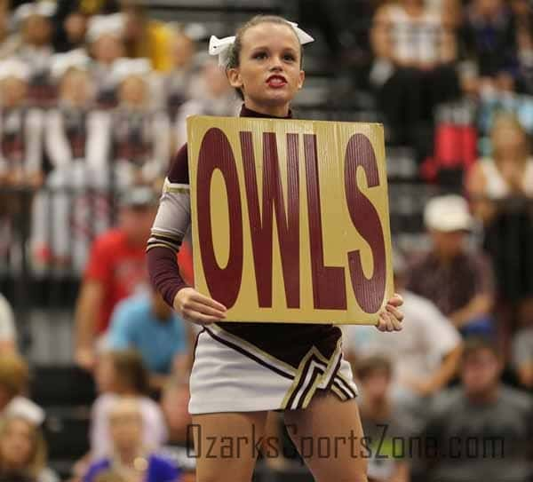 17319138.jpg: Spokane Cheer - Photo by Justin Sampson_22