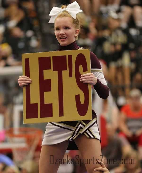 17319137.jpg: Spokane Cheer - Photo by Justin Sampson_23