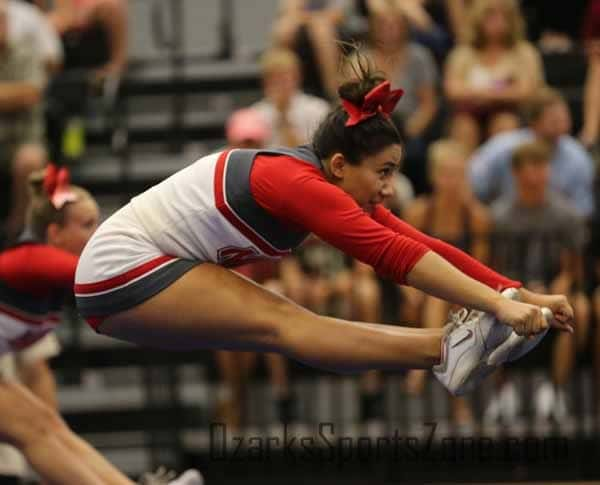 17318754.jpg: Nixa Cheer - Photo by Justin Sampson_18