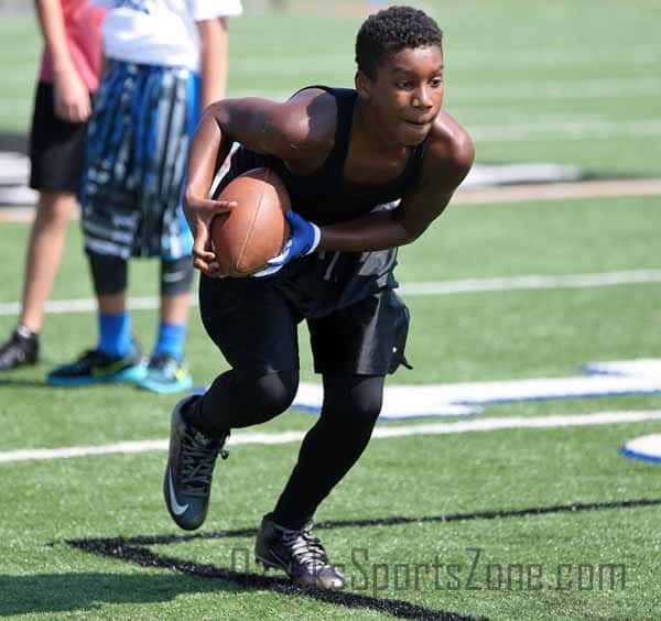 17299237.jpg: DGB Youth Football Camp - Photo by Justin Sampson_53