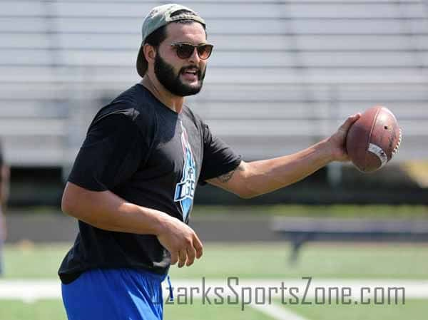 17299230.jpg: DGB Youth Football Camp - Photo by Justin Sampson_41