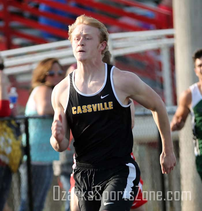 17298137.jpg: Pictures: Best of 2015-16 Cassville Wildcats_43