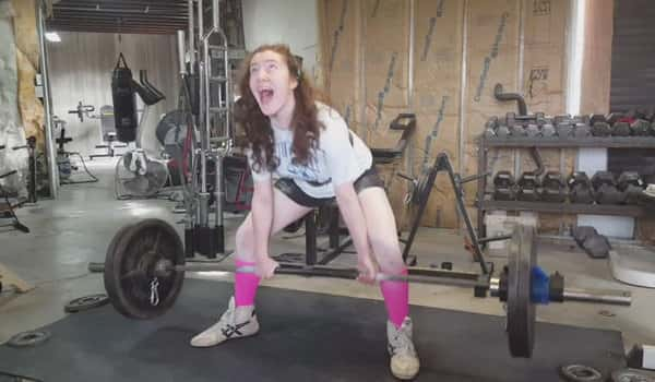 Ozarks teenage girl setting world powerlifting records