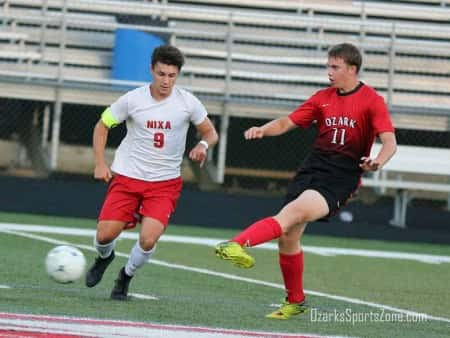 17401909.jpg: Ozark vs Nixa - Photos by Kai Raymer_53