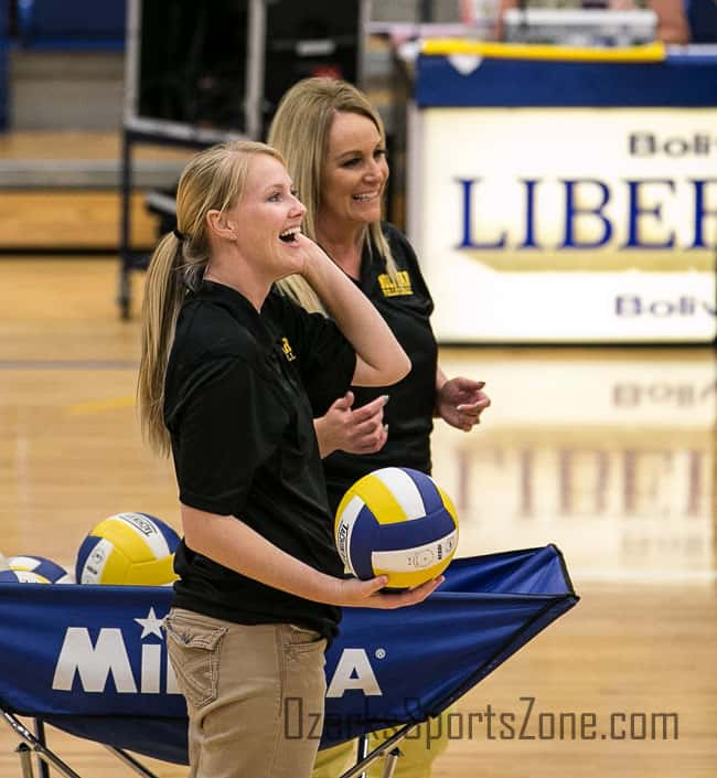 17401721.jpg: Bolivar_Marshfield_vball_Photo by Bob Campbell_31