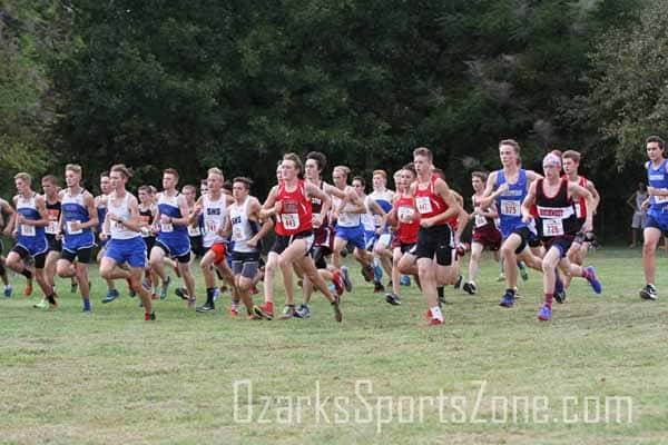 17401470.jpg: Nixa XC Invitational Boys - Photos by Riley Bean_128