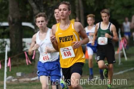 17401456.jpg: Nixa XC Invitational Boys - Photos by Riley Bean_113