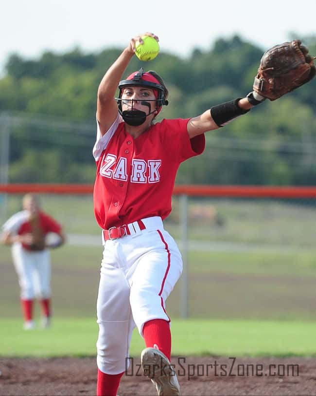 17391077.jpg: Ozark_Republic_softball_Photo by Don Jones_24