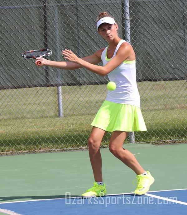 17390739.jpg: Springfield Tennis Invitational - Photos by Riley Bean_133