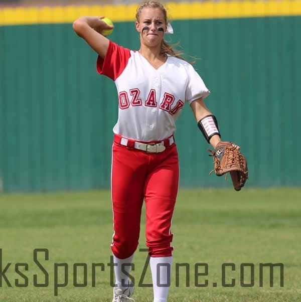 17383460.jpg: Ozark vs Carthage - Photo by Chris Parker_50