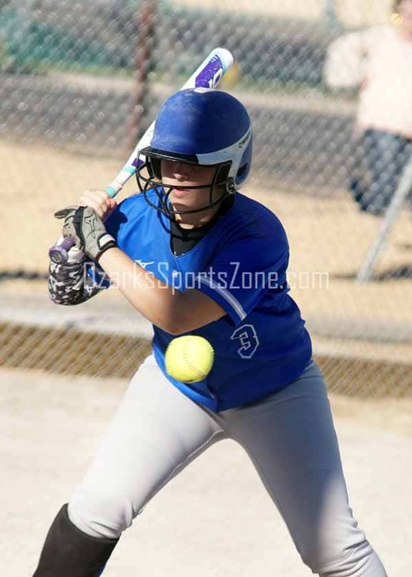 17413984.jpg: Dora vs Hartville - Photos by Dana Dry_27