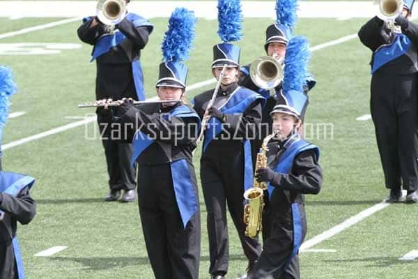 17420281.jpg: Hollister Marching Band - Photos by Riley Bean_54