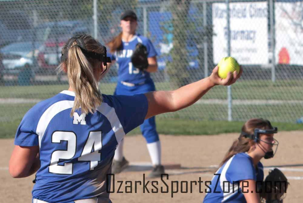 marshfield-vs-pleasant-hope-softball-012