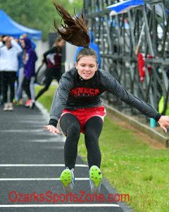district-track-hollister-16