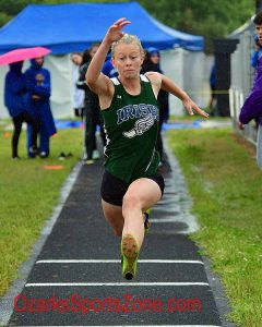 district-track-hollister-22