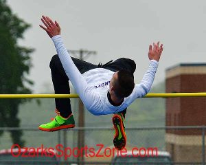district-track-hollister-37