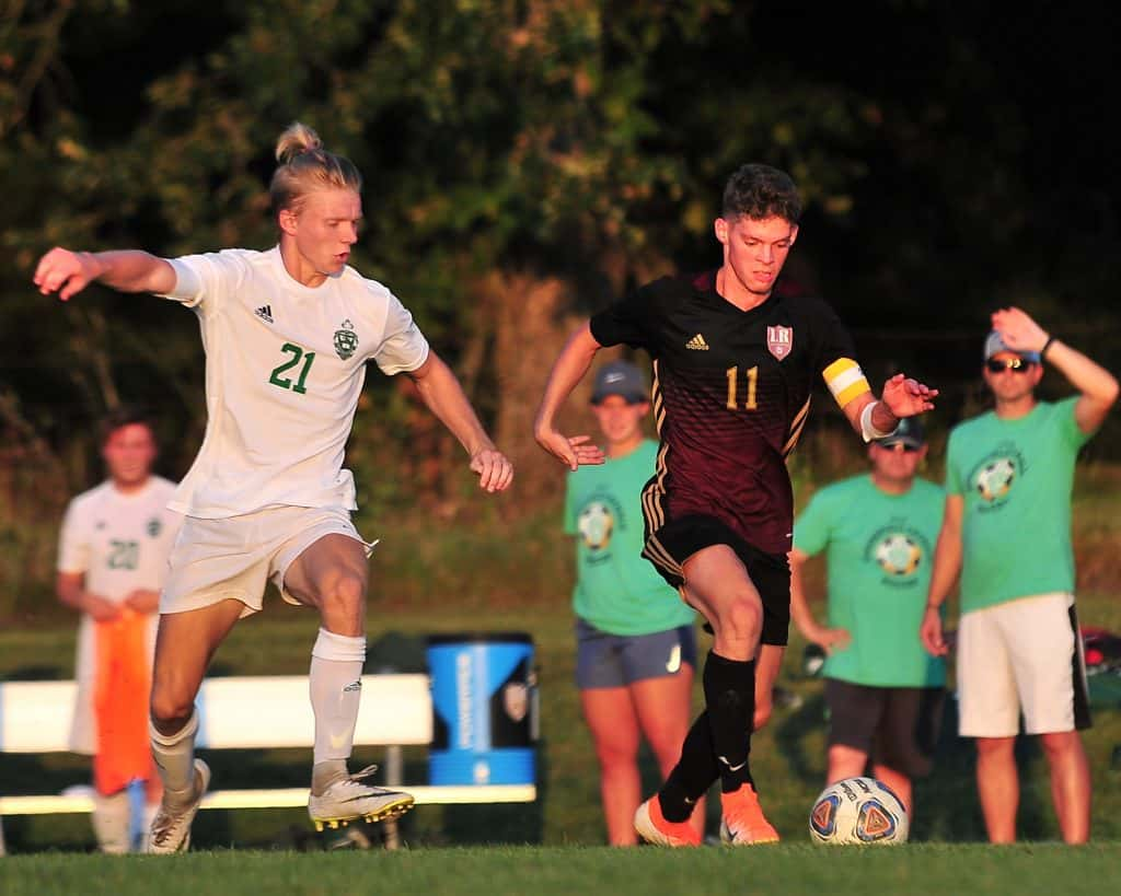 catholic-vs-rogersville-soccer-30