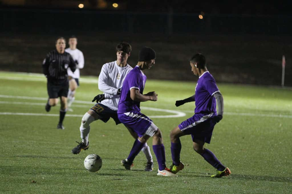 monett-at-catholic-boys-soccer-012