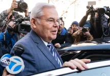 Senator Bob Menendez and his wife Nadine Menendez depart Manhattan Federal court in New York after arraignment on new charges in bribery case on March 11^ 2024