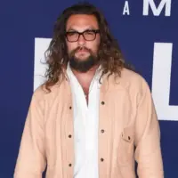 Jason Momoa arrives for the ‘Ambulance’ Premier on April 04^ 2022 in Los Angeles^ CA