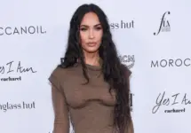 Megan Fox arrives for the Daily Front Row Awards on April 10^ 2022 in Beverly Hills^ CA