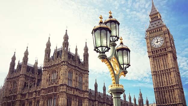 100216_londonnflgame