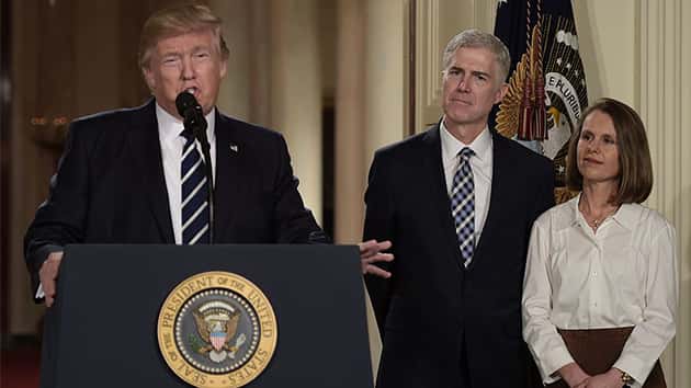 getty_013117_trumpgorsuch