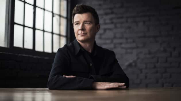 m_rickastley_021617_630