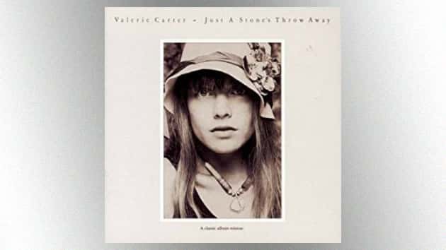 m_valeriecarterjustastonesthrowaway630_030617
