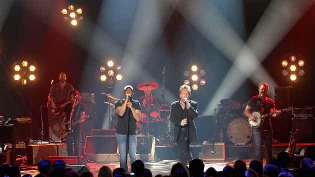 getty_johnmellencampdariusrucker630_031317