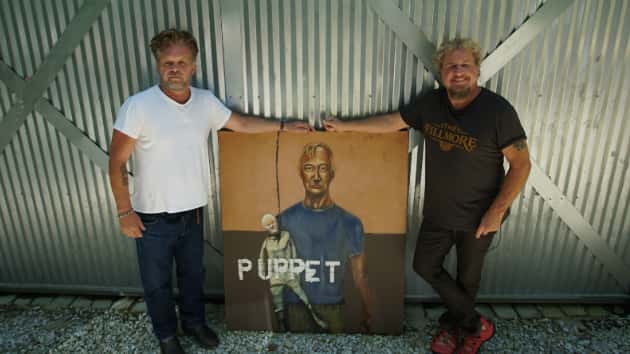 m_johnmelllencampsammyhagar630_withpainting_031617